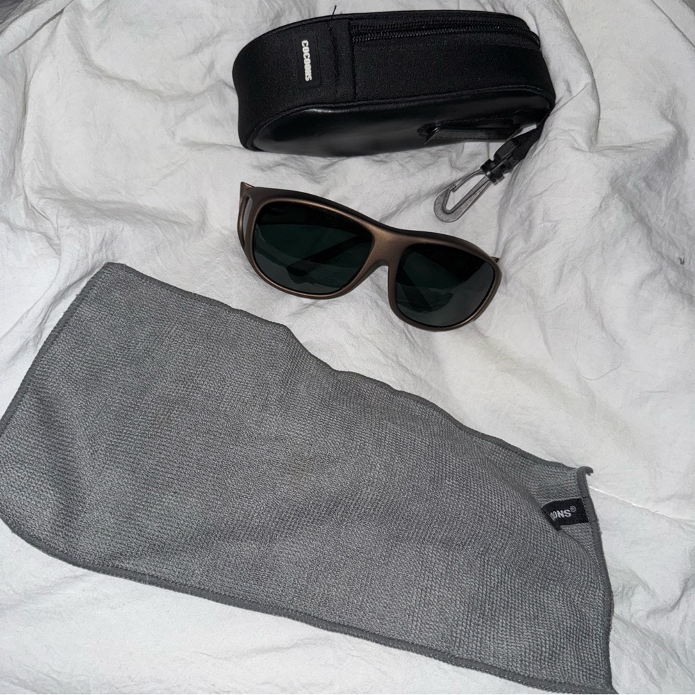 Cocoons OveRx Sunglasses Slim line Flex2Fits C409G Polarized and case